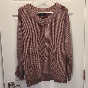Loose fit sweater
